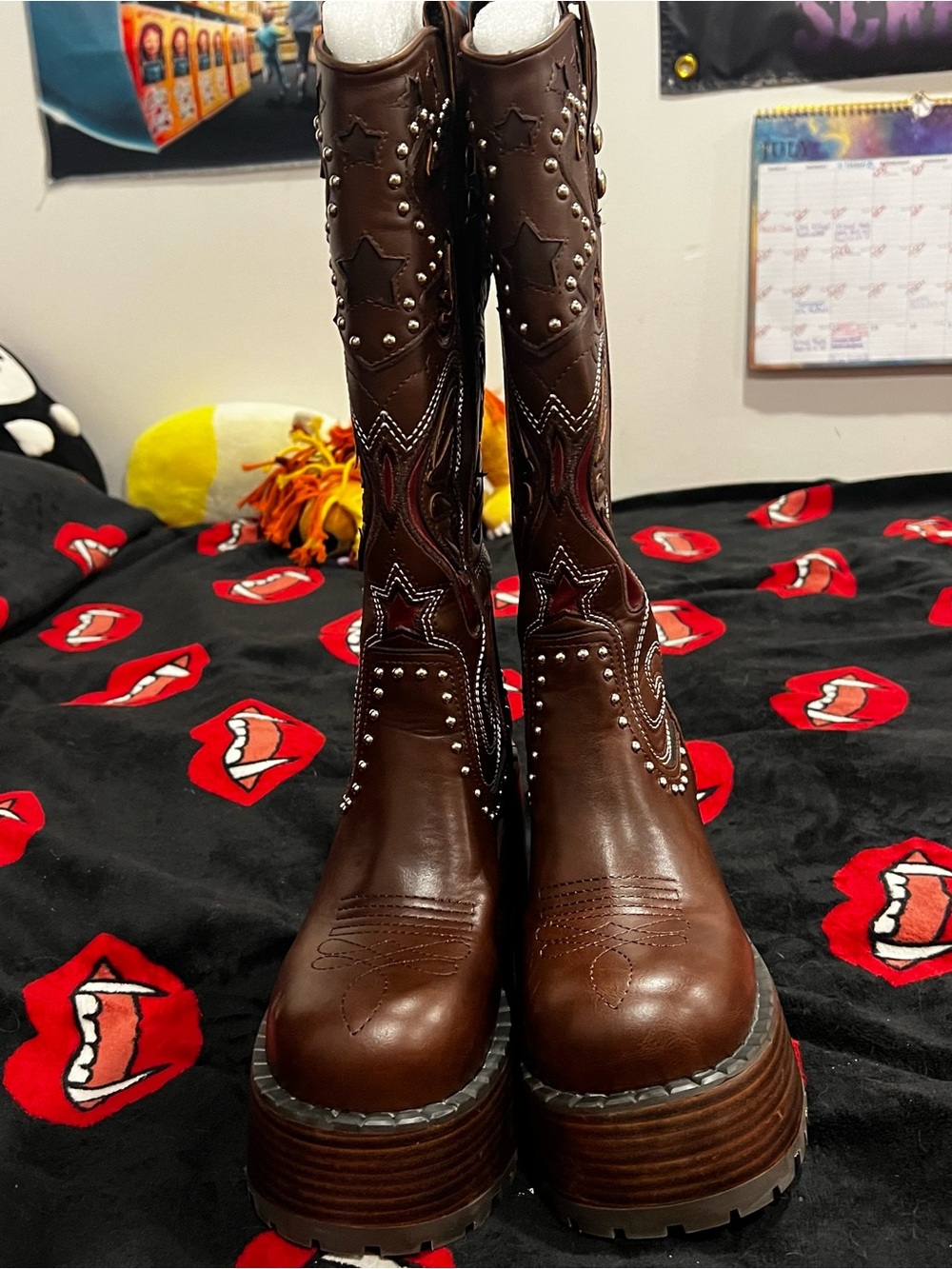 Dolls Kill x Bratz - The Wild West Platform Boots - Brown - Picture 3 of 7